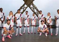 关于巴黎圣日耳曼遭遇争议判罚，裁判组回应：执法公正，空间方法你们男人.的信息